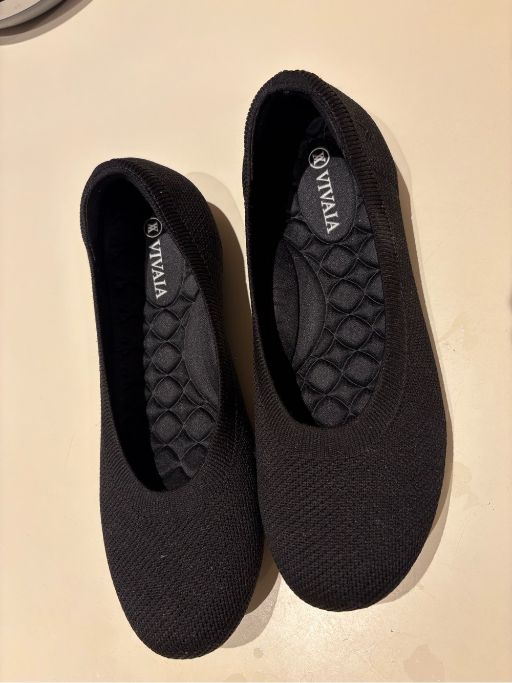 VIVAIA Women’s Claire Black Ballet Flats